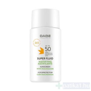 Babé Super Fluid olajmentes SPF50 fényvédő mattító 50 ml